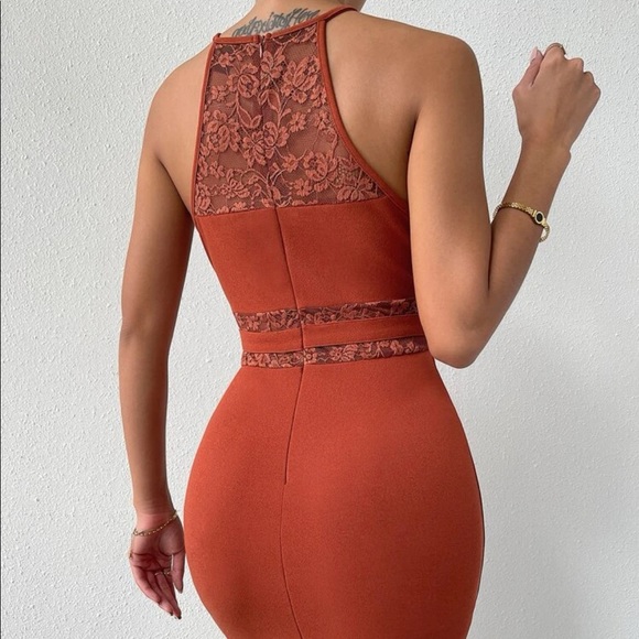 Lace Bandage dress - Picture 2 of 3